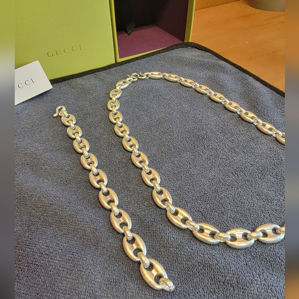 BEAUTIFUL SET OF GUCCI LINK CHAIN NECKLACE AND BRACELET 925 STERLING SILVER